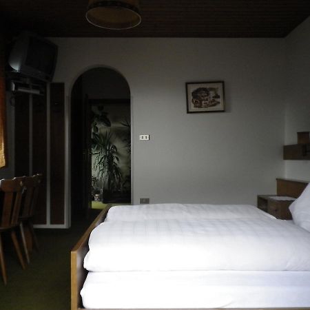 Pension Rainhof Santa Maddalena in Casies Chambre photo